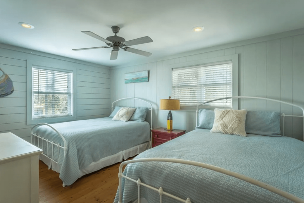 St. George Island- Guest 2 (2 Queens)