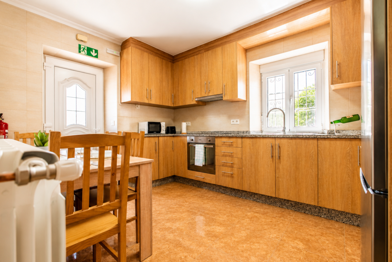 Complete kitchen