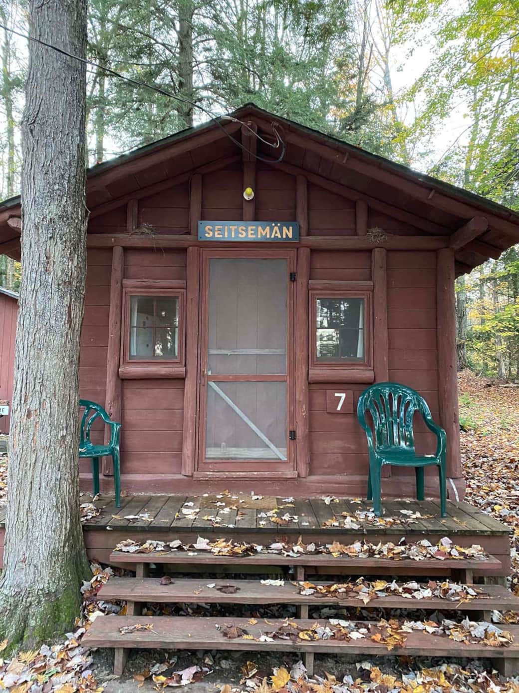 Seitseman (7) Cabin on Otter Lake, Manninen's Cabins Vacation Home