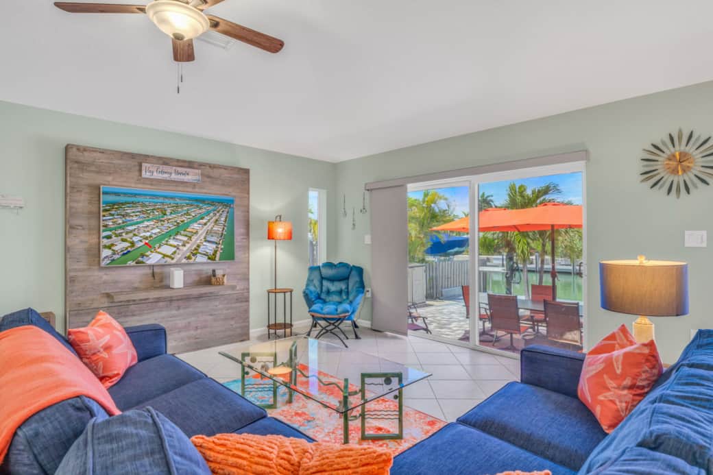 Living room area with Smart TV