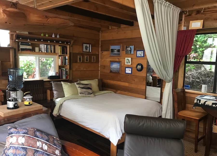 Queen bed