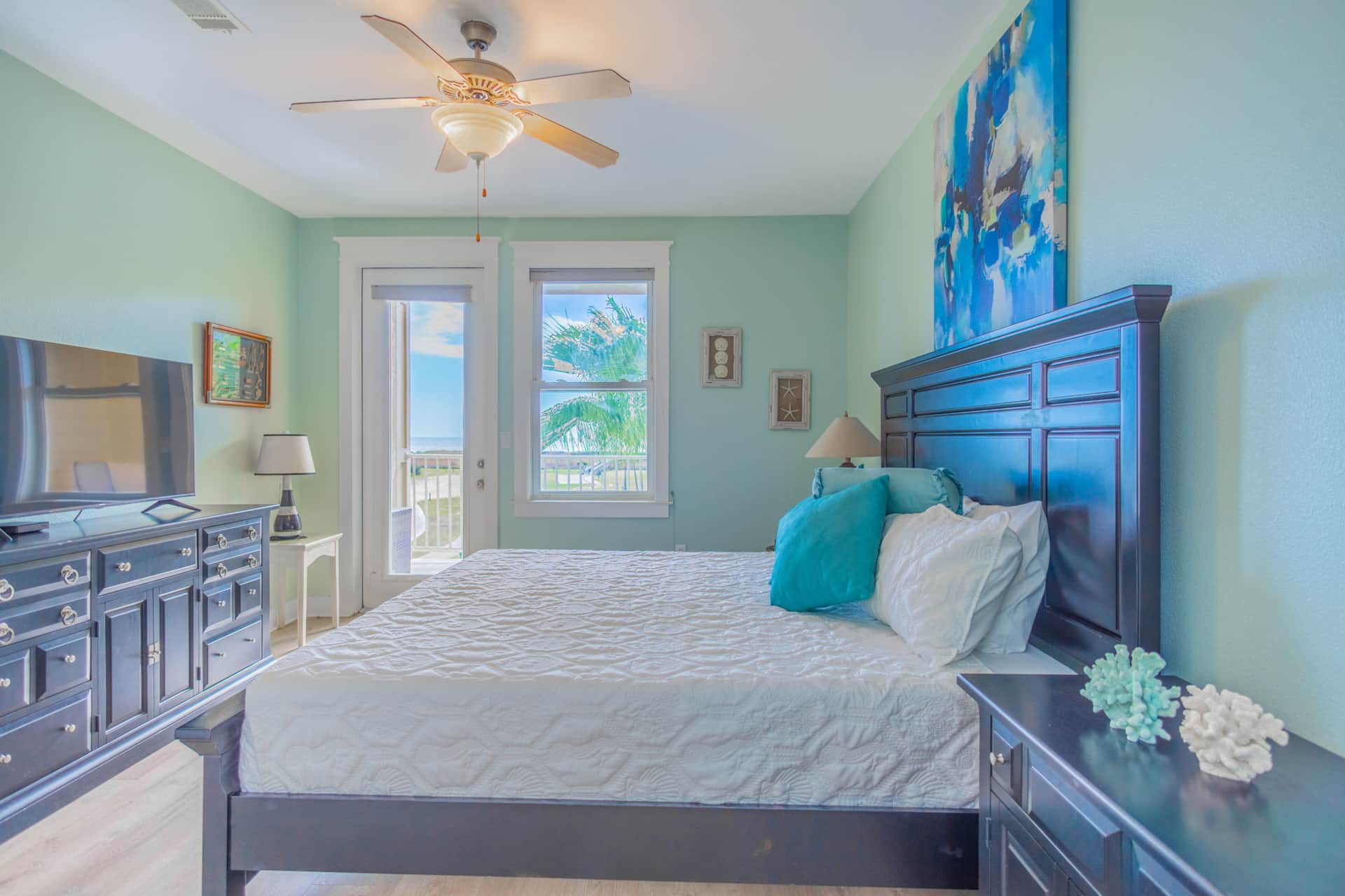 Top Notch Vacation Homes by Rose