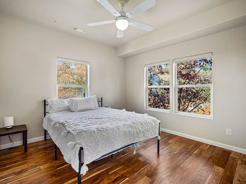 Int Bedroom2 2 01