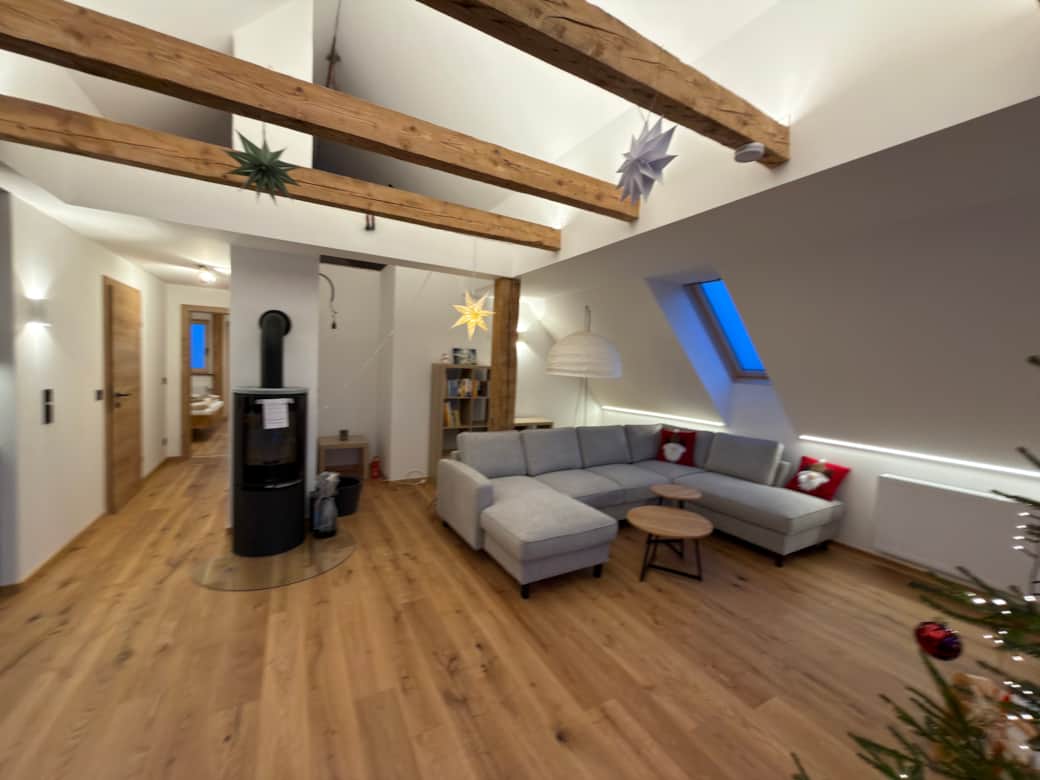 Image picker 8243693C 84DB 4B37 930C E41430E94E05 5824 00000059DC64D44D