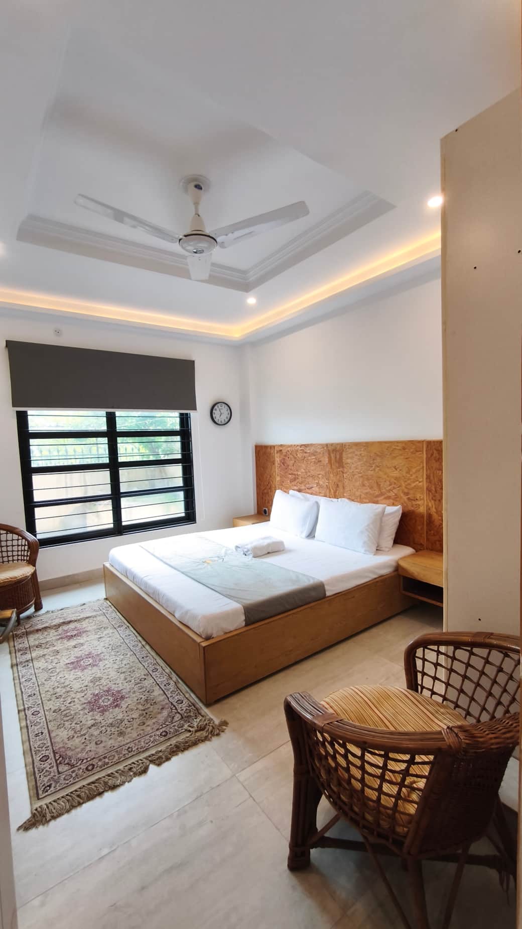 Bedroom-1 (2)