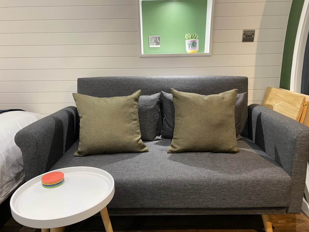 Sofa 