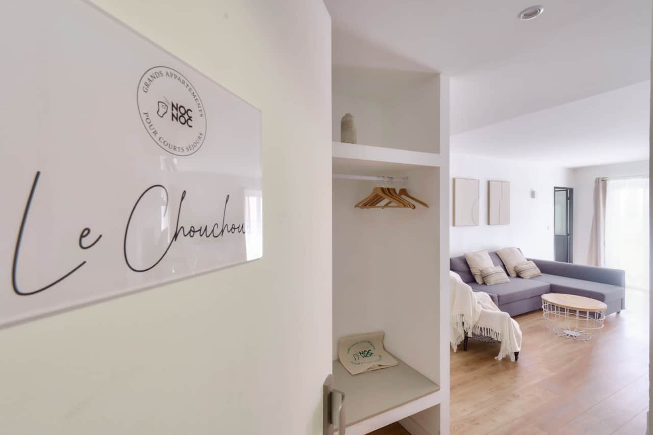 Le Chouchou Entrance Door