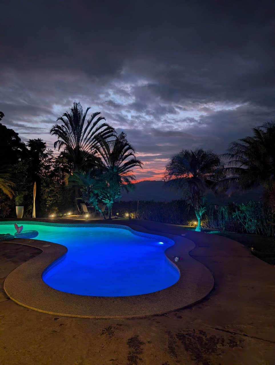 Pooldusk Pooldusk