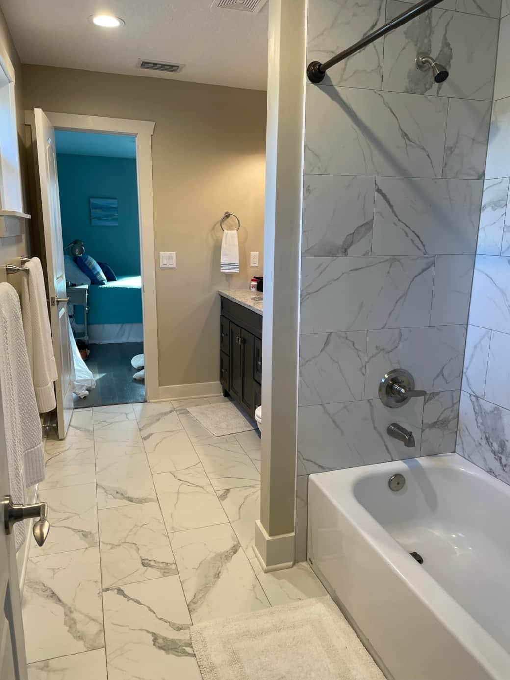 Jack & Jill Bathrrom