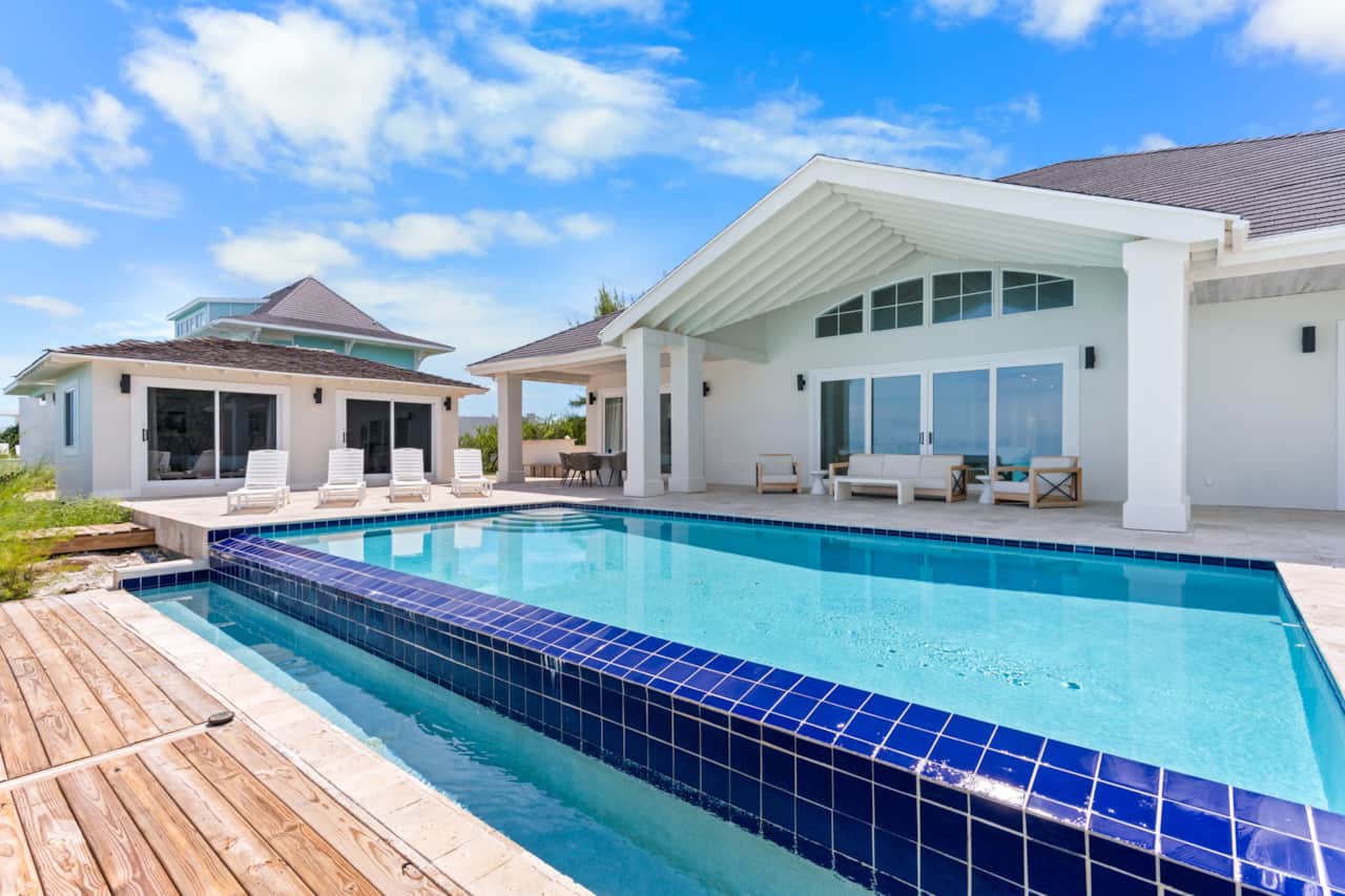 Beachwood Villa - Exuma Vacation Rentals