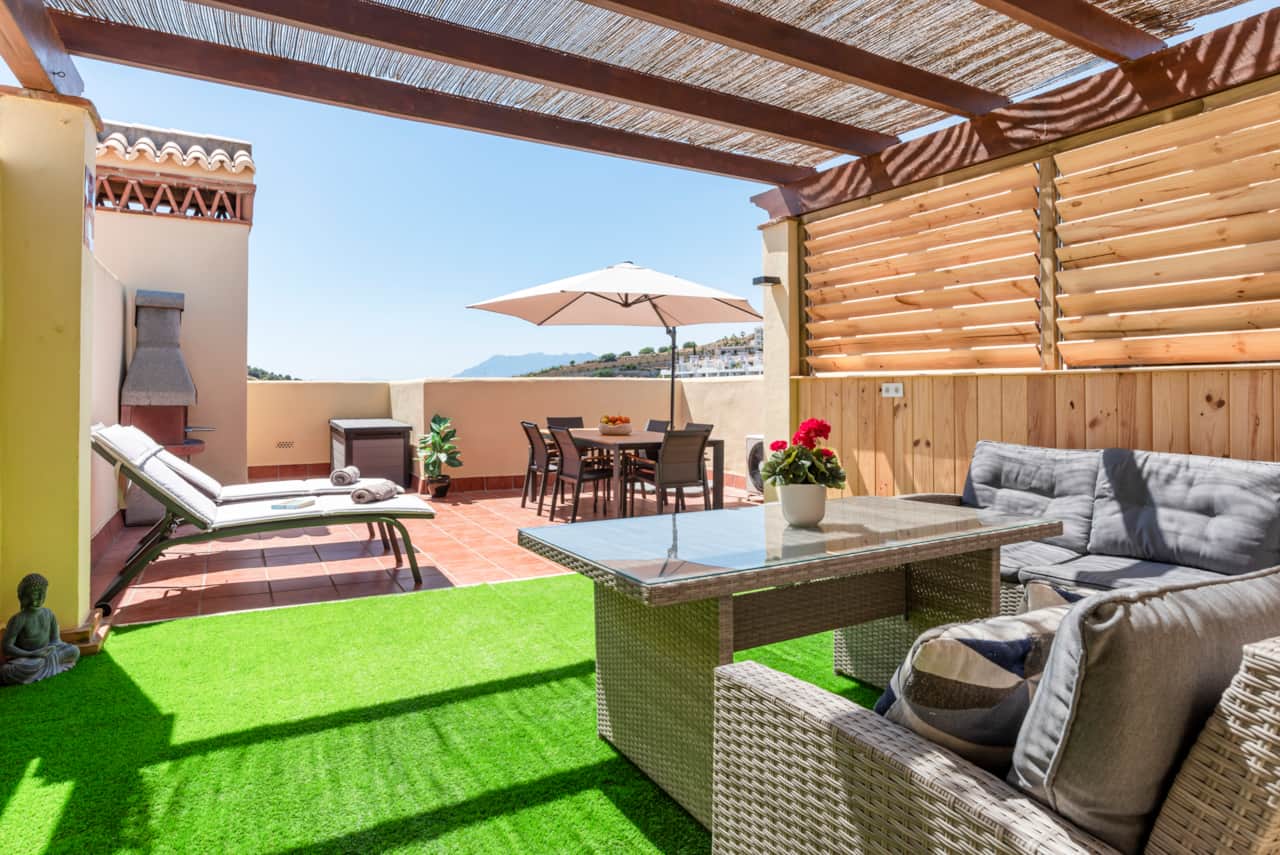 Rooftop terrace to relax and unwind.