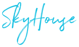 SkyHouse - Chic Condo with Rooftop Views