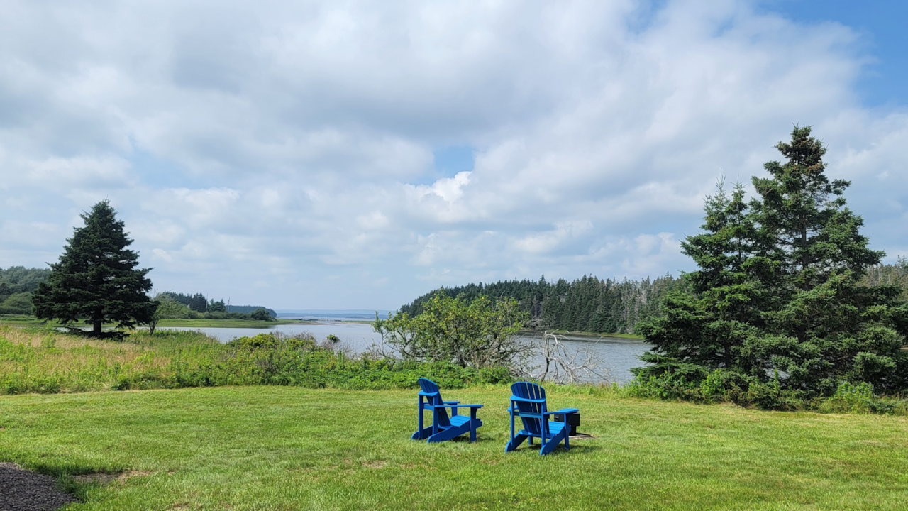 Red Cottage Ocean View