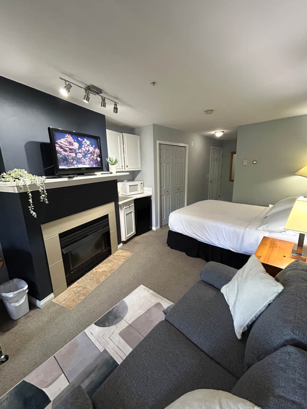 212B Room