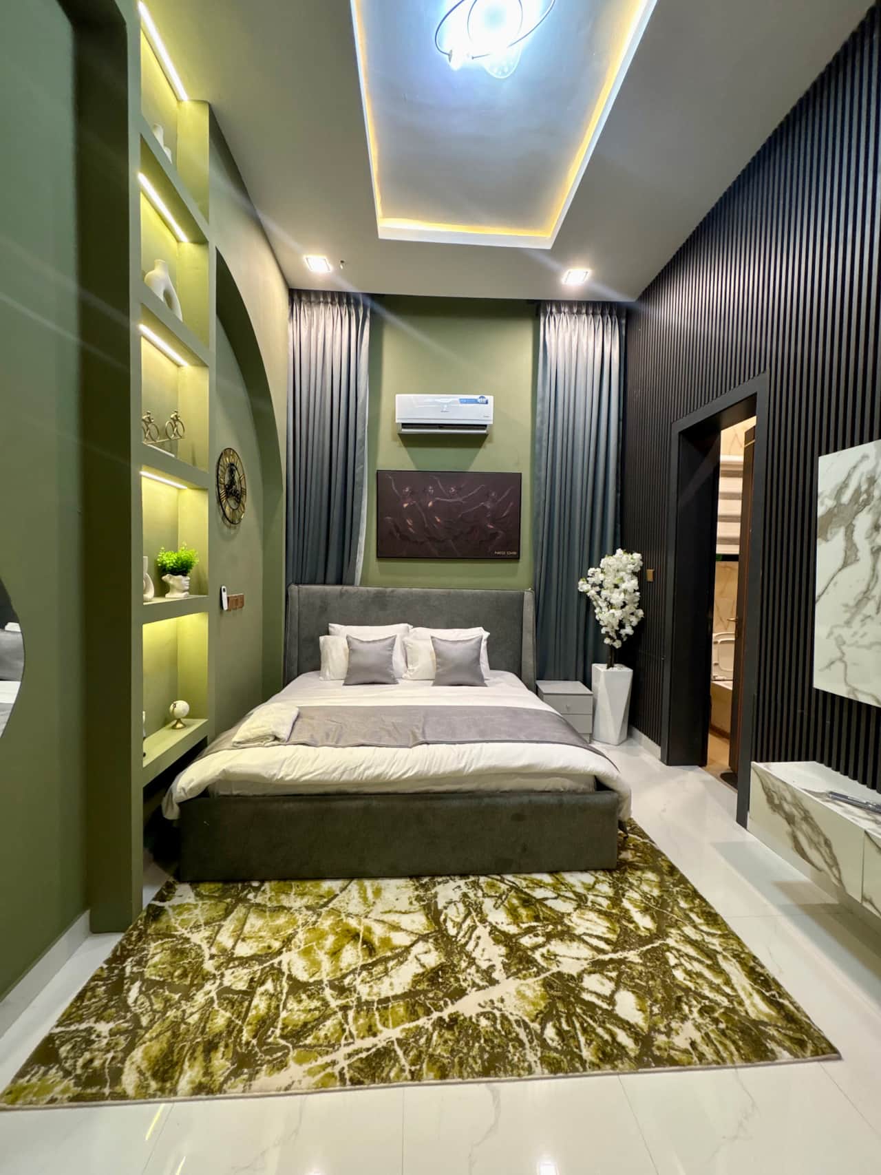 Oloye Suite_3