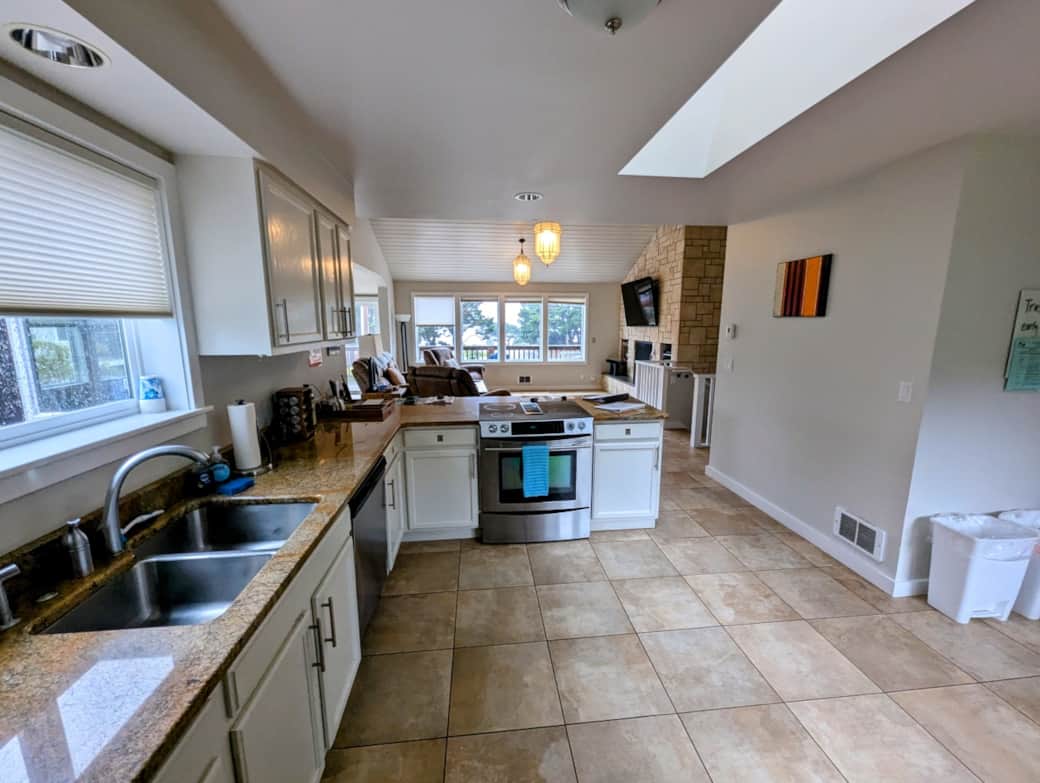Kitchen 1