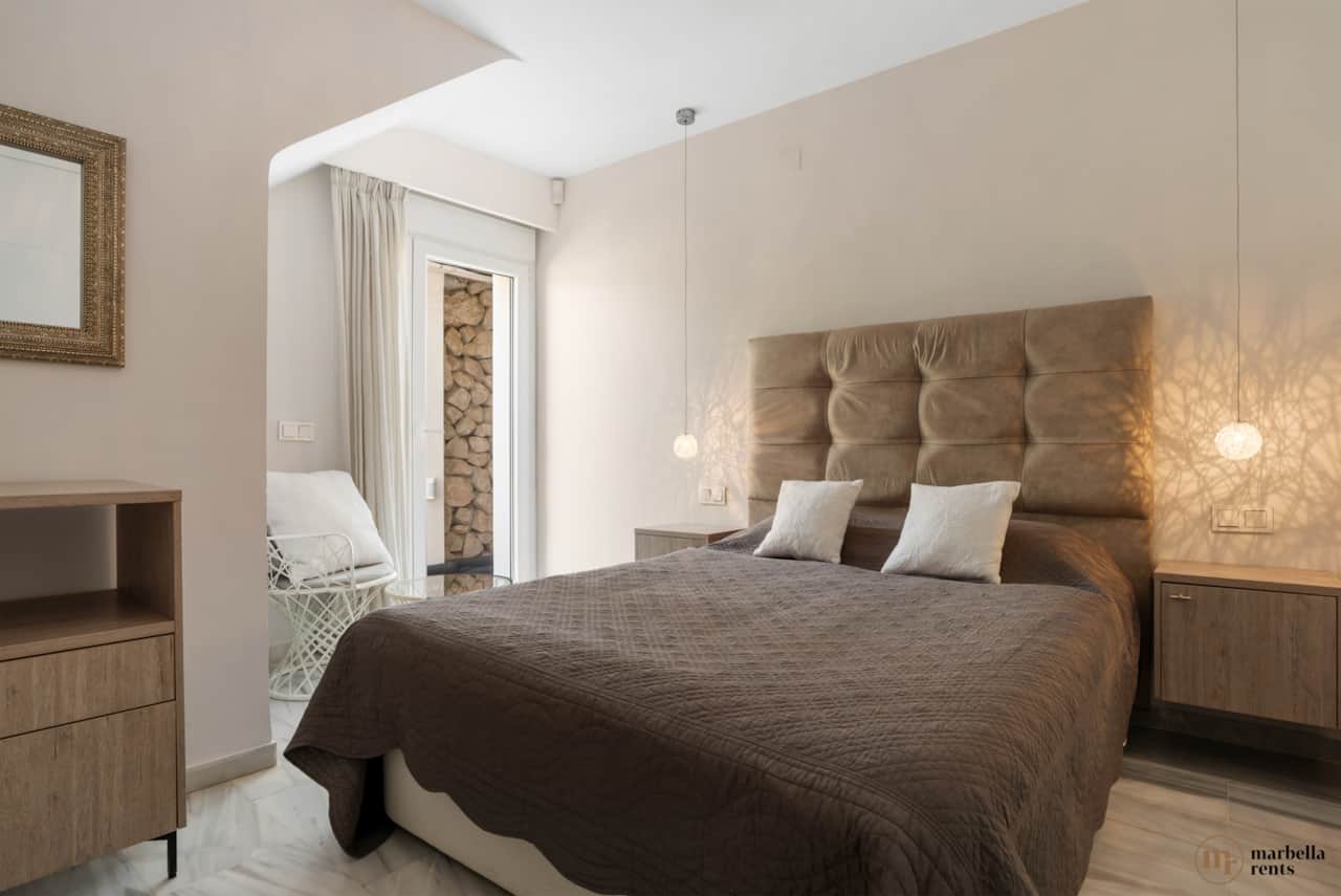Comfortable bedroom.