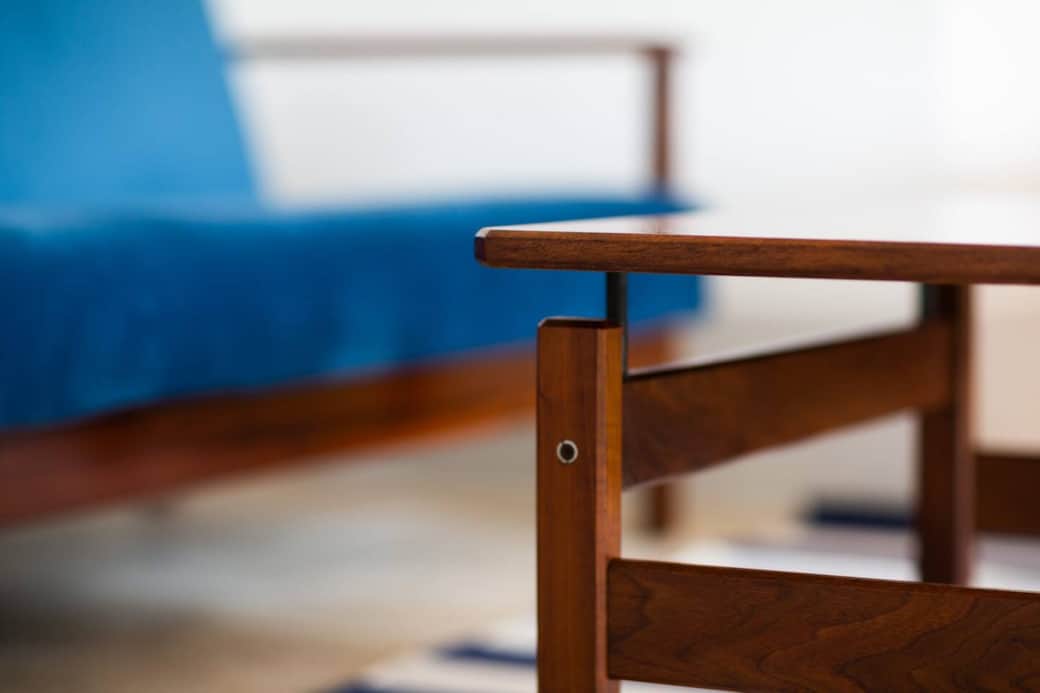Vintage Sofa and Table José Espinho