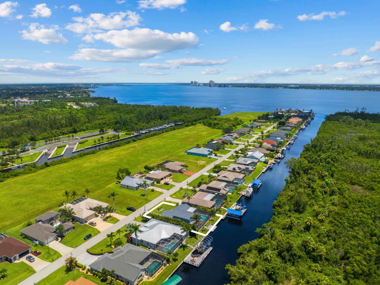 Seaside Villa Coral Point