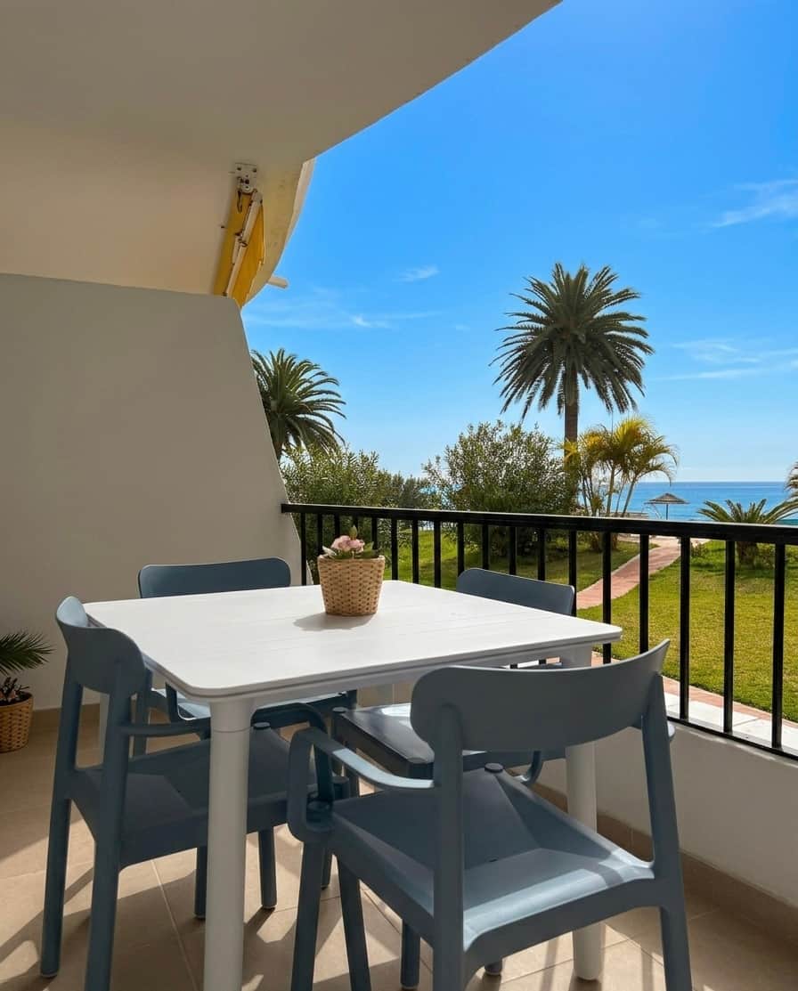 Terrace with Mediterranean views holiday apartment Nerja
