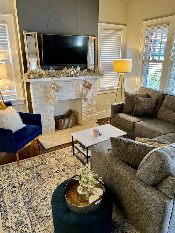 Gather around to watch Netflix, Disney+, Hulu, or any of your favorite streaming platforms. 