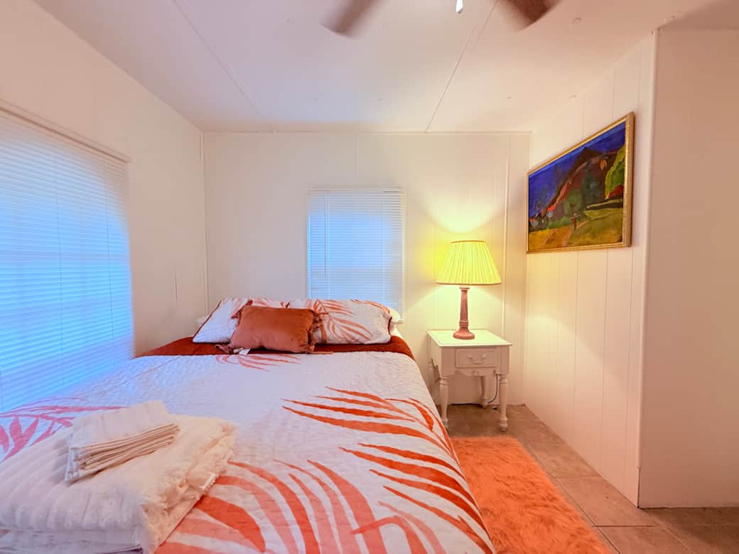 Guest bedroom