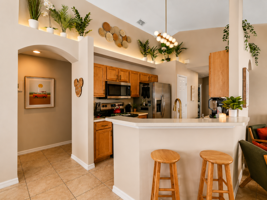 Full kitchen pic from lr