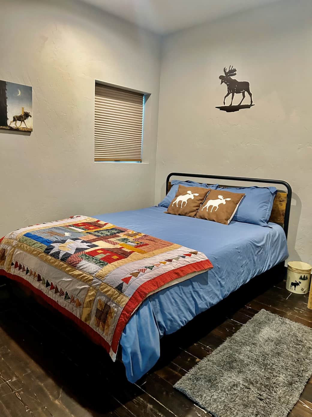 17 The Moose Loop HK