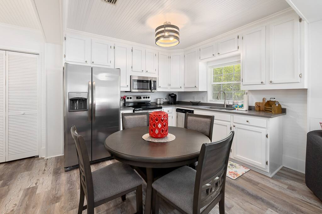 Dining Area in Kitchen