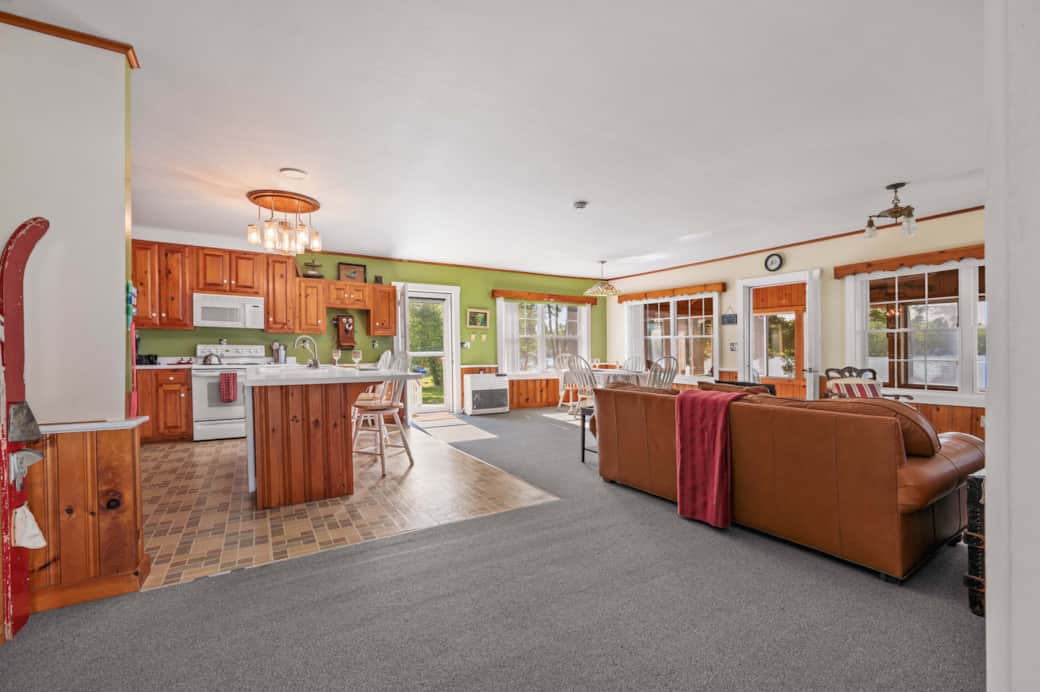 Open Kitchen & Living Area