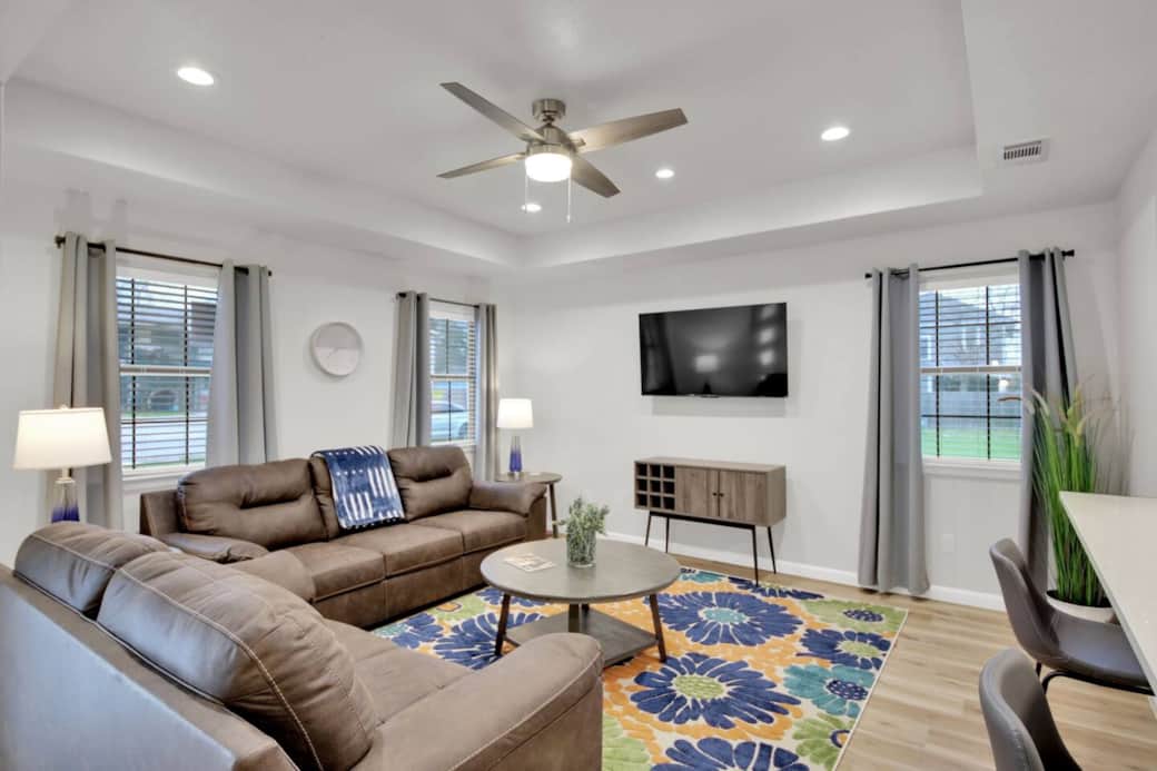 Spacious living room with 55" Roku TV