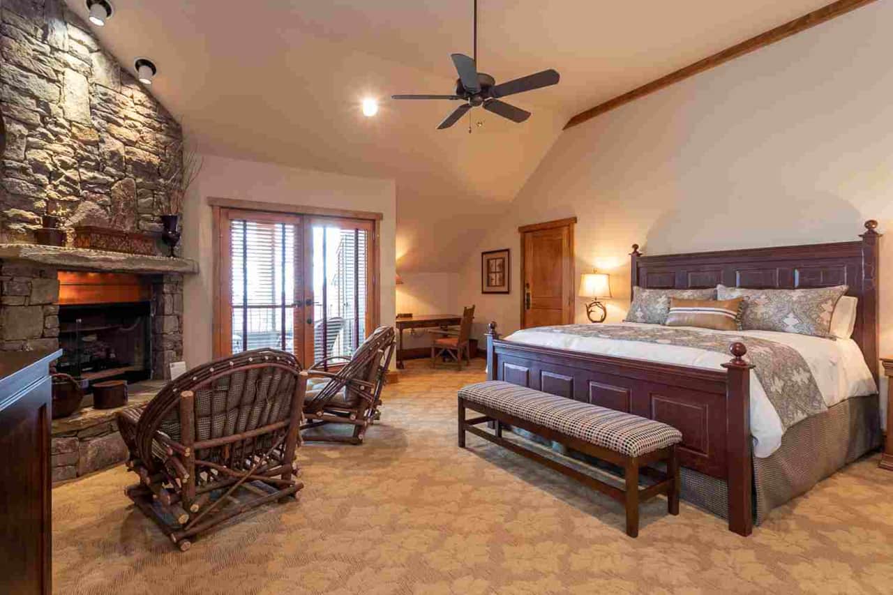 Tulip Poplar Suite