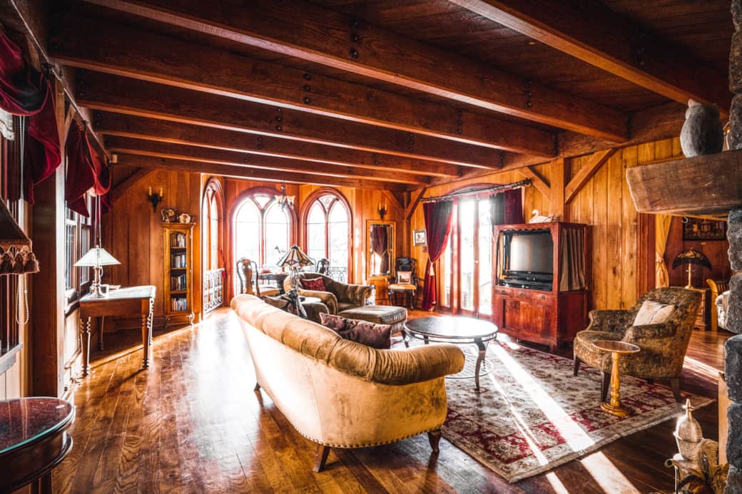 Comfortable Living Room with Dining and Sitting Areas Comfortable Living Room with Dining and Sitting Areas