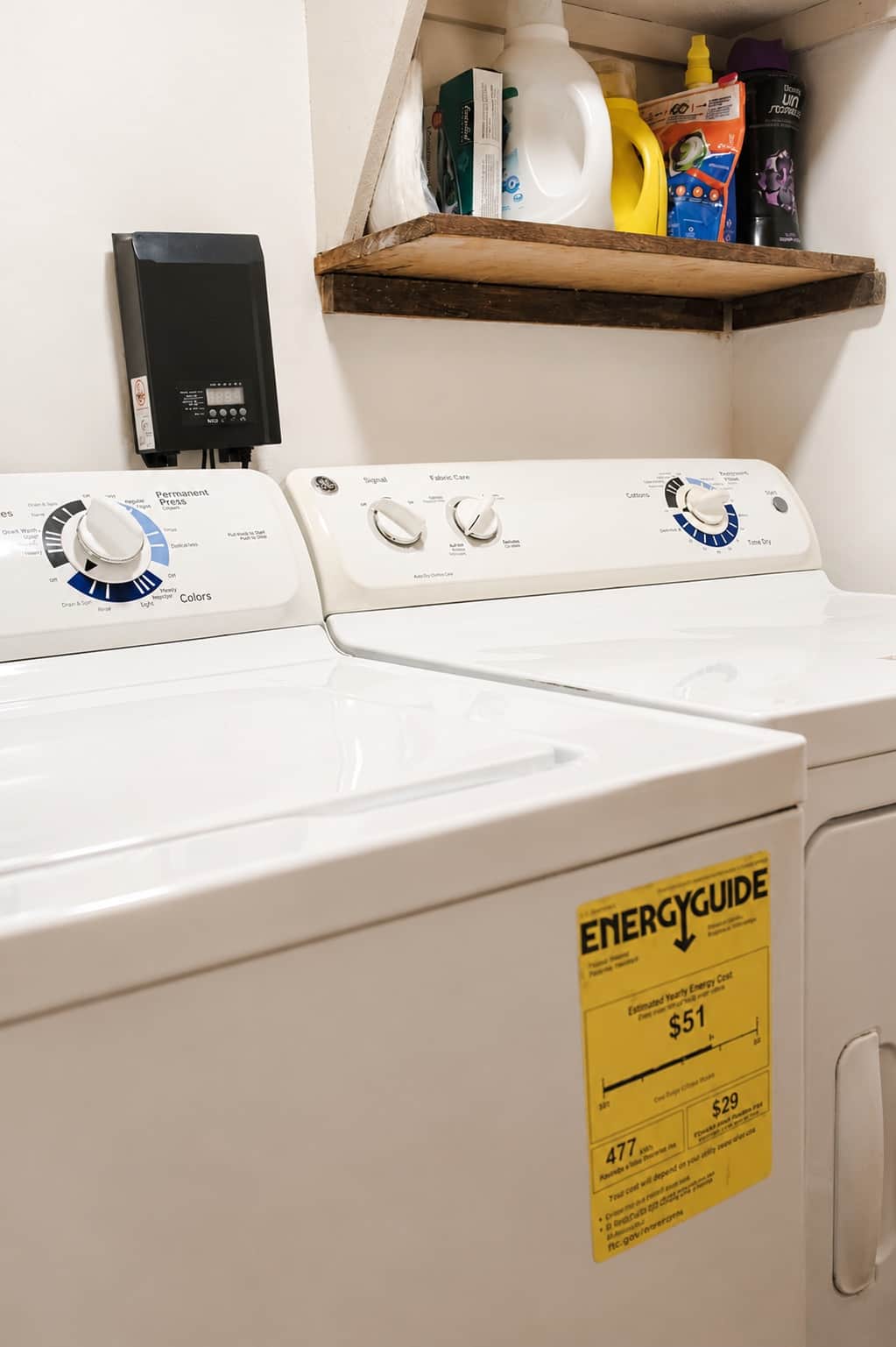 In-unit washer & dryer.