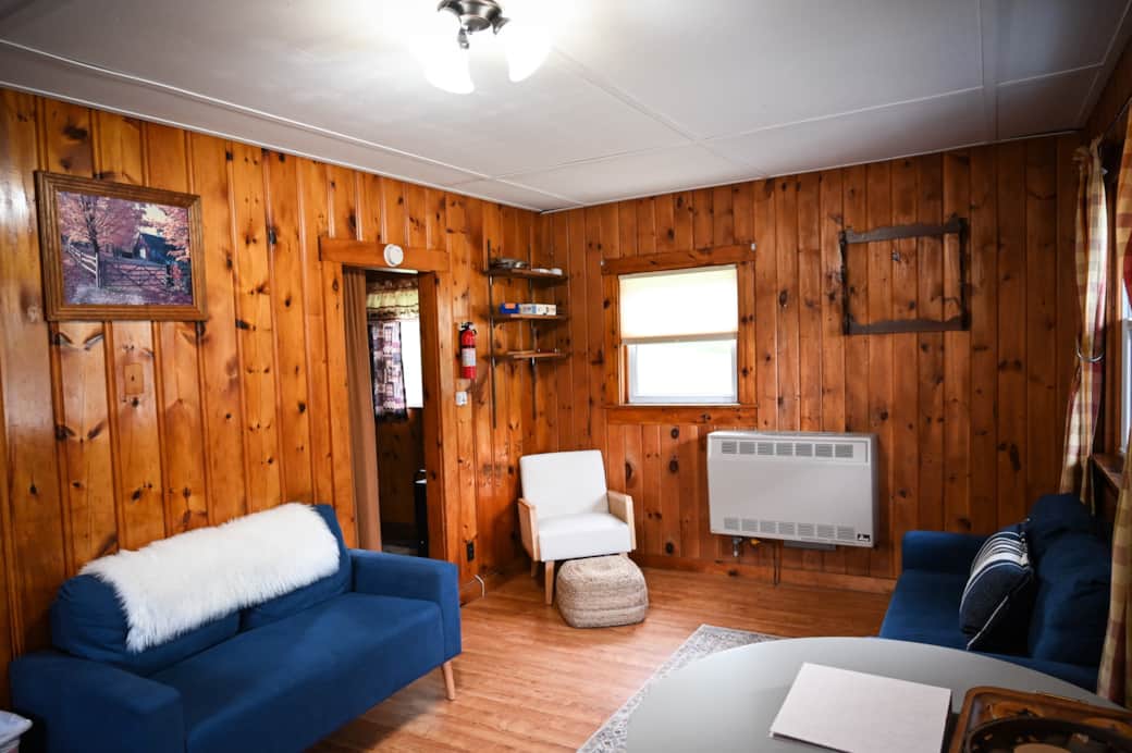 L I V I N G L I V I N G