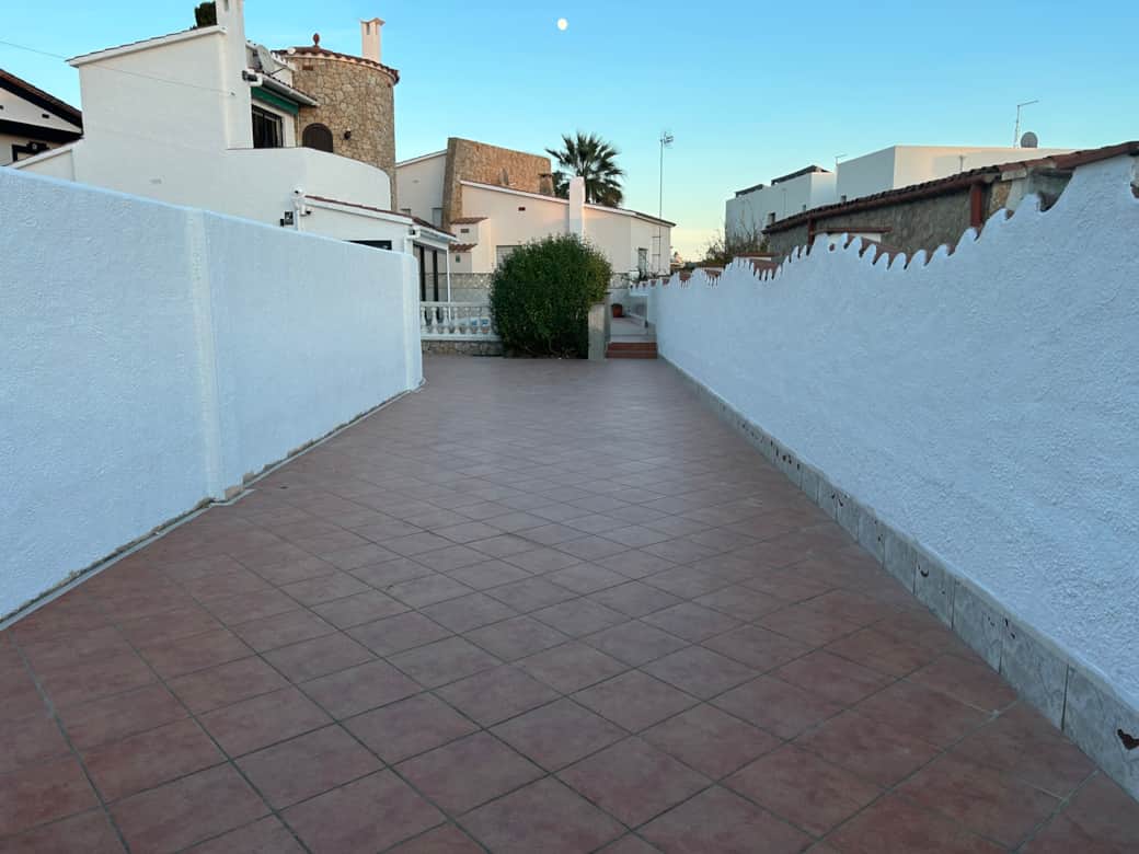 Ferienhaus mit Schwimmbad Empuriabrava