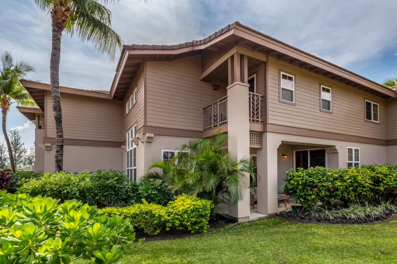 Waikoloa Colony Villas 1702 exterior entrance