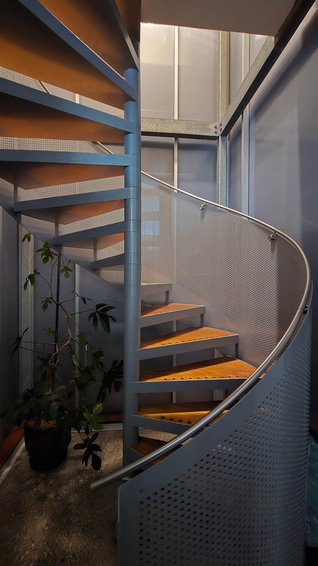 Staircase up
