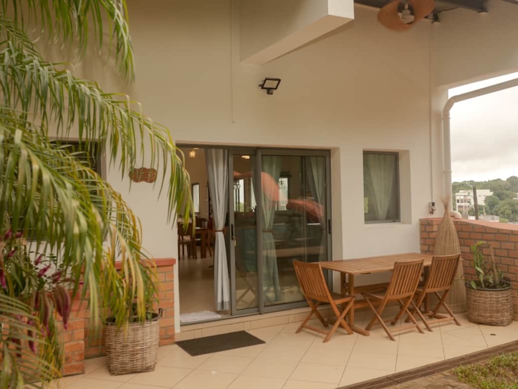 Lacolombine aparthotel 1 terrasse2 sainte marie madagascar