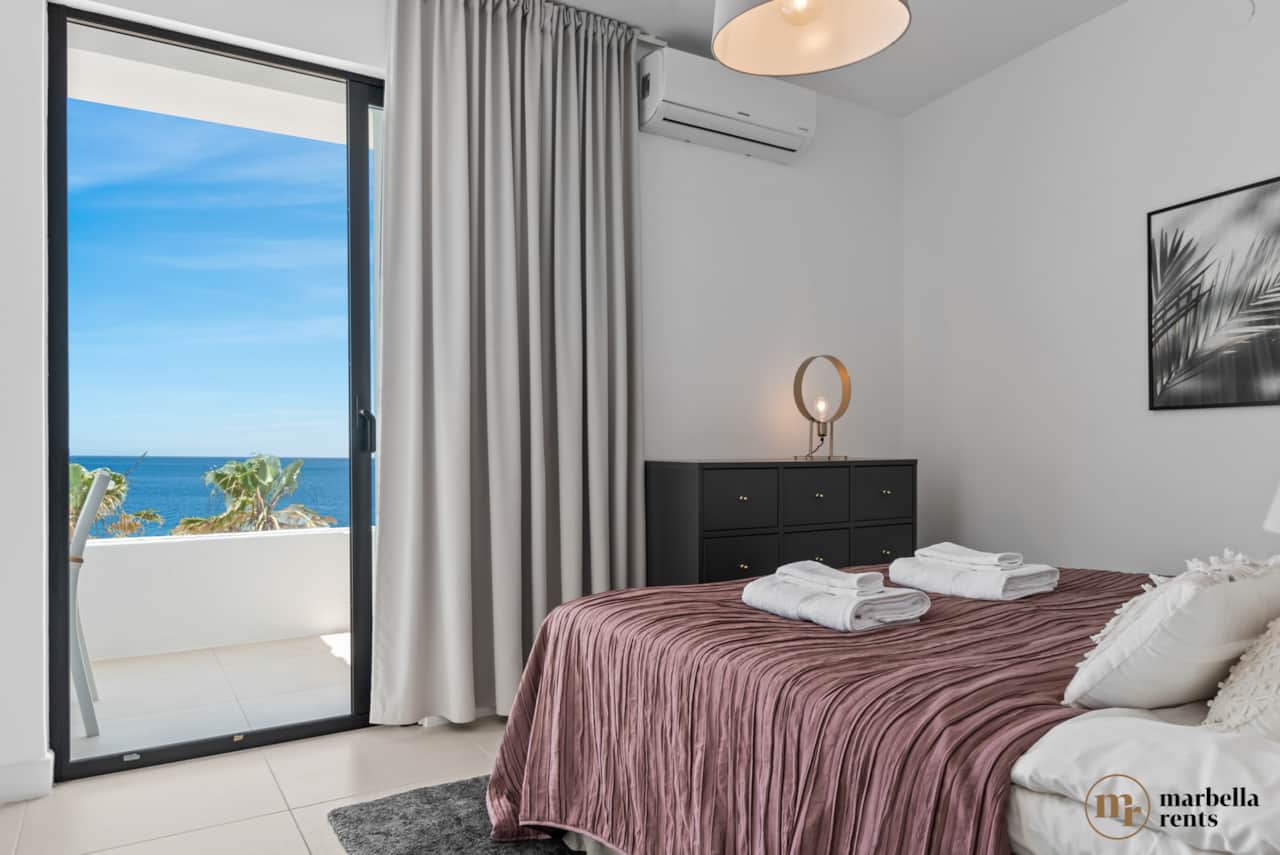 Comfortable bedroom.