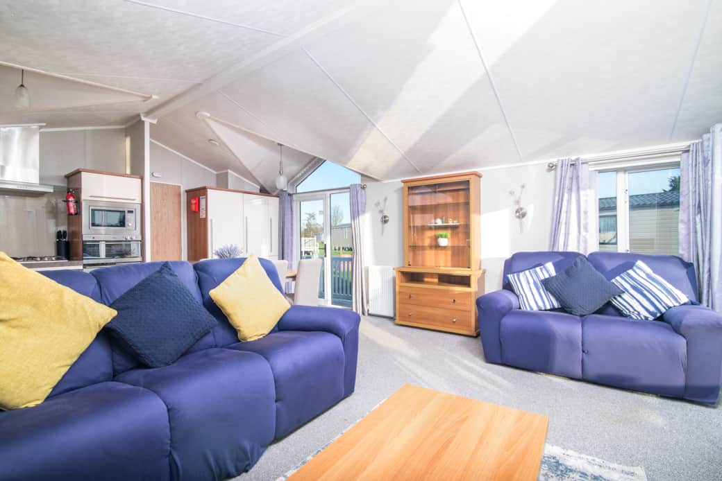 Living Room (Internal)