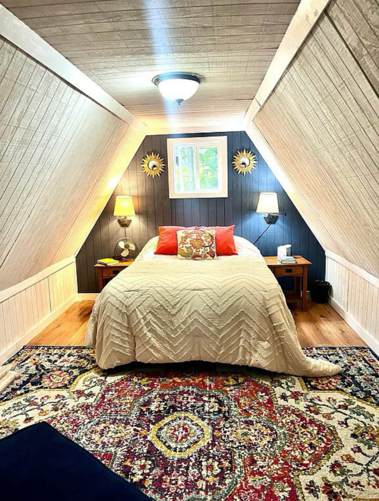 Queen Size Bed private bedroom