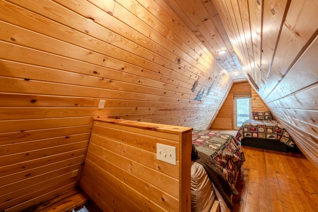 Bison Loft from -Queen and single bed