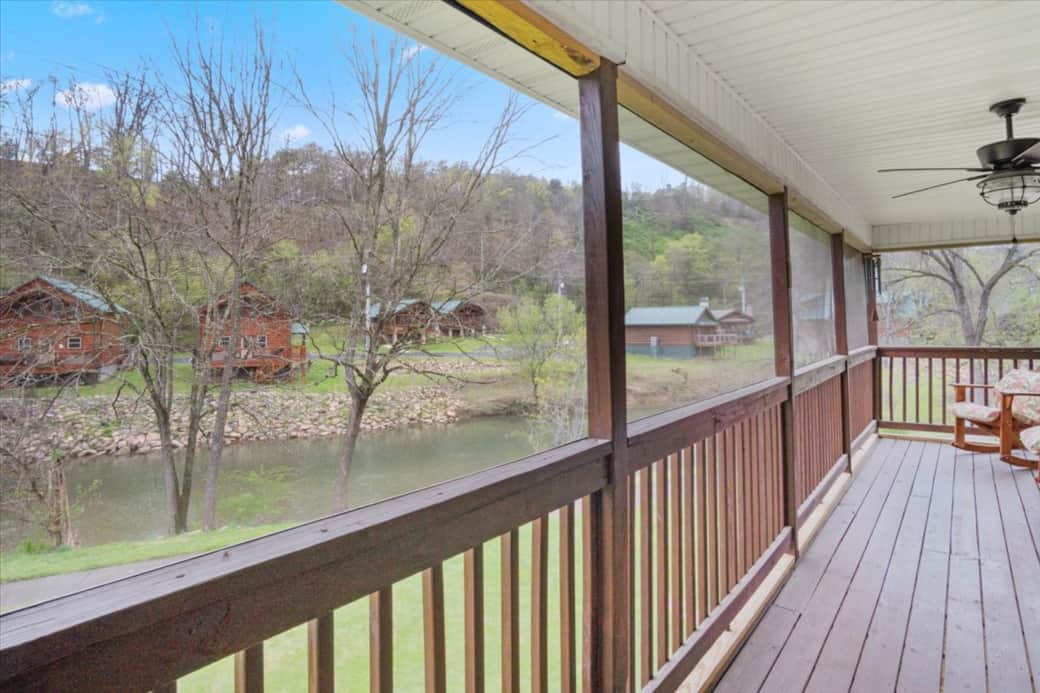 26-Back Porch 26-Back Porch