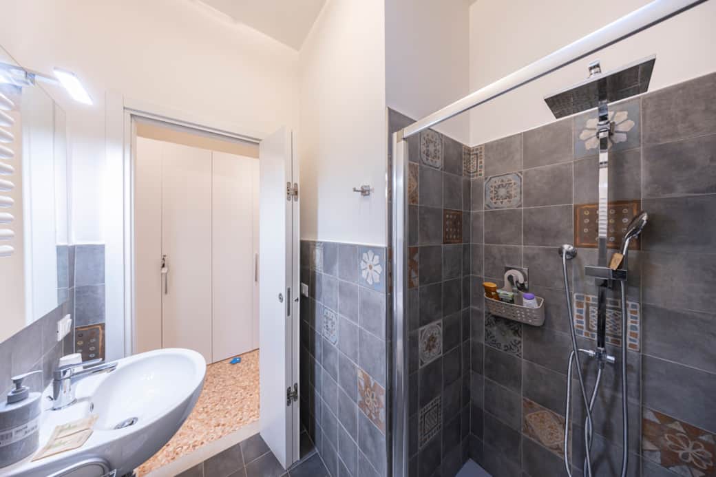 Bagno terzo piano 5