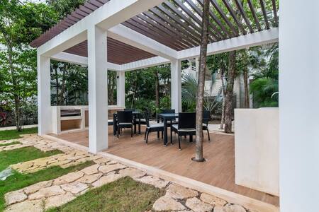 Serene Prvt Rooftop Jacuzzi 2 Pools 5 Min To Beach photo 15