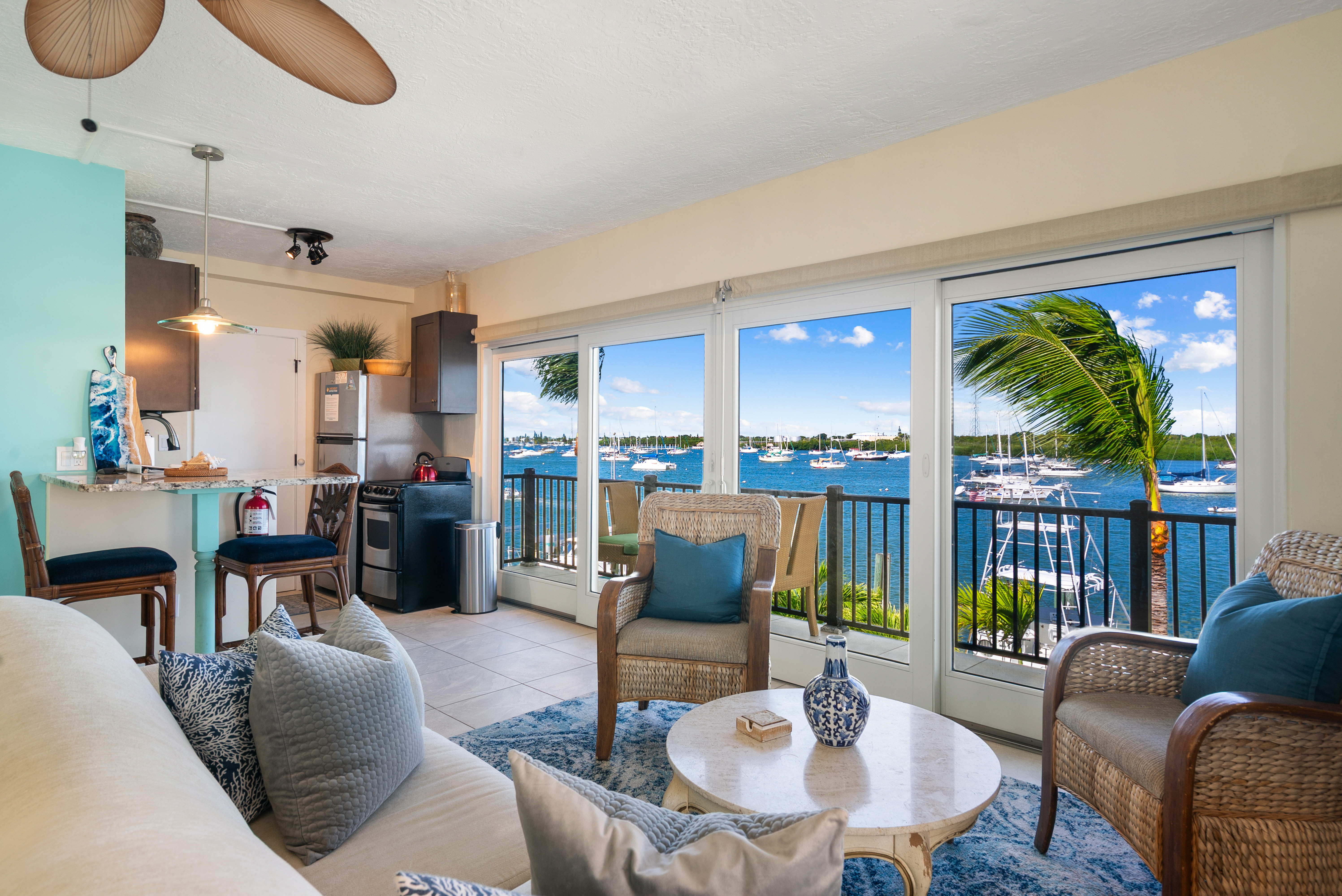 Boot Key Harbor Penthouse — photo 10