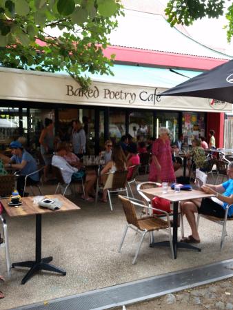Peregian Beach Cafe - Baked poetry cafe