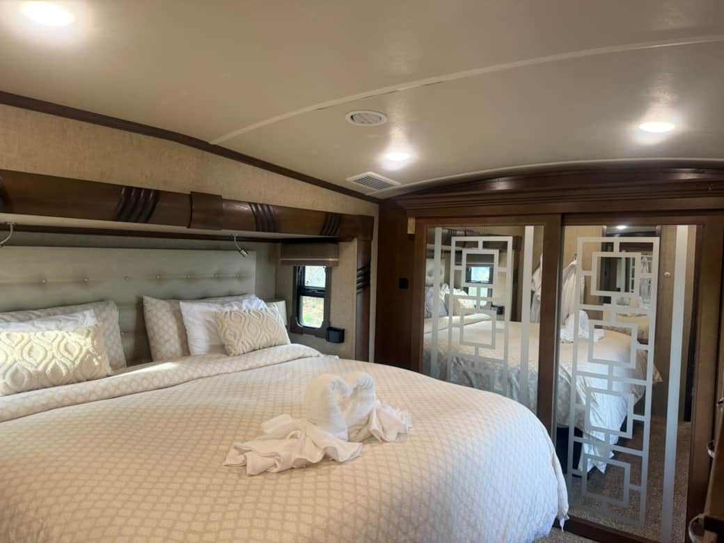 King Bed in Master