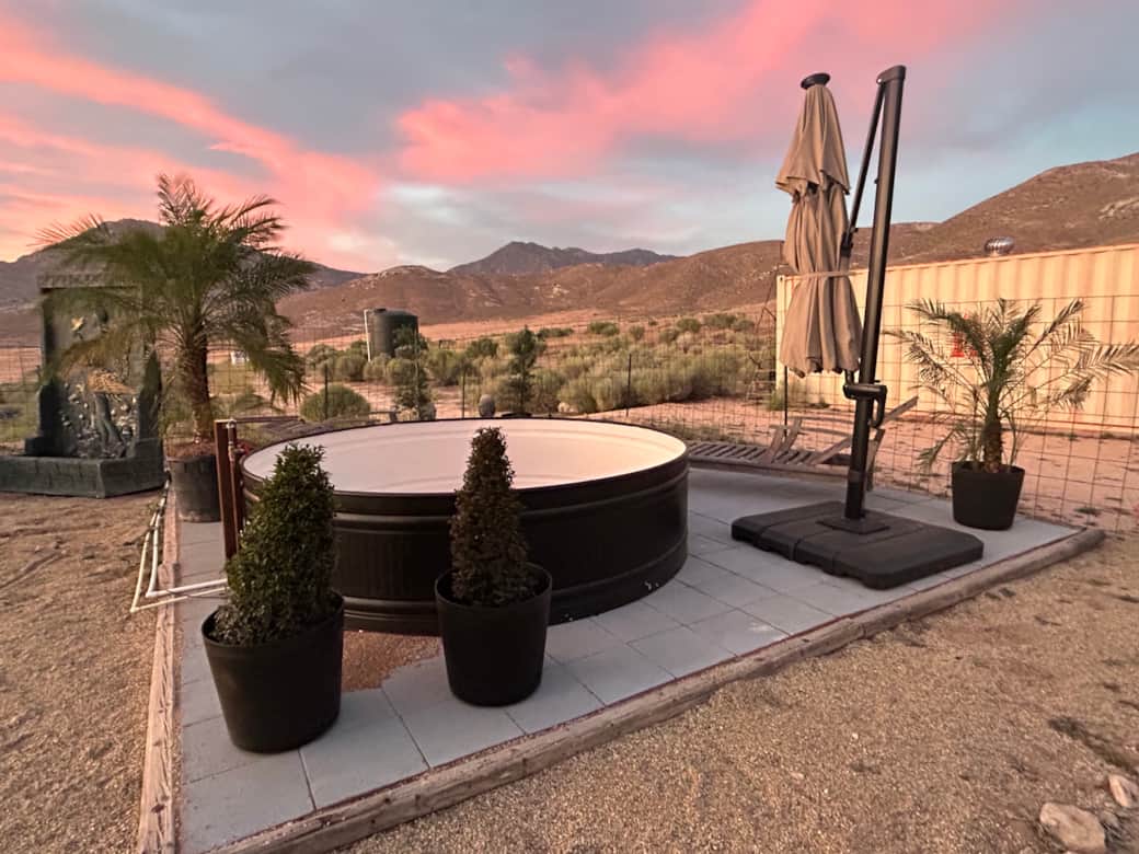 Outdoor Tubs